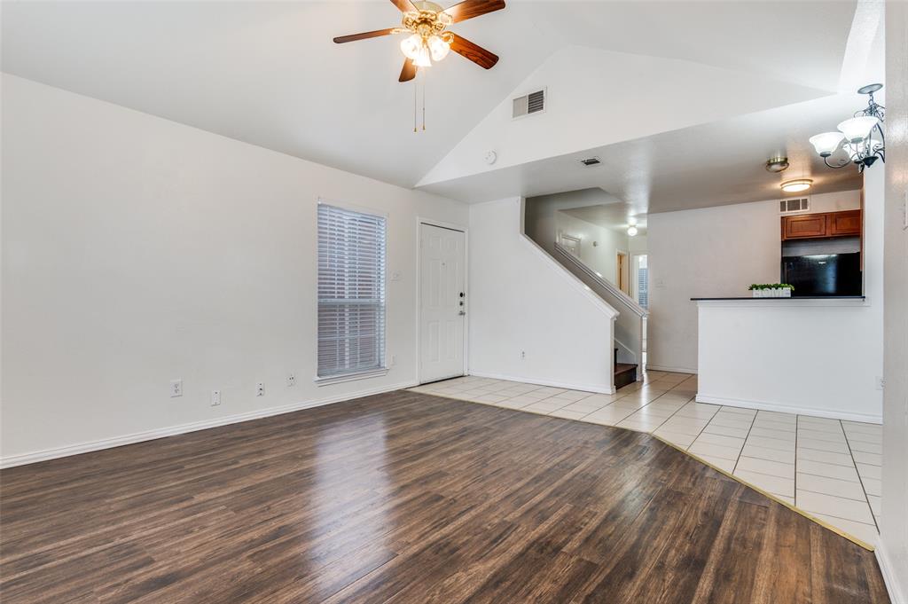 905 Fairbanks Circle