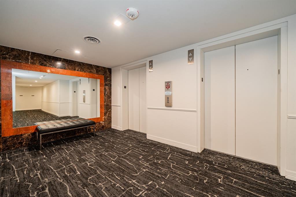 PRESTON TOWER CONDO - Residential