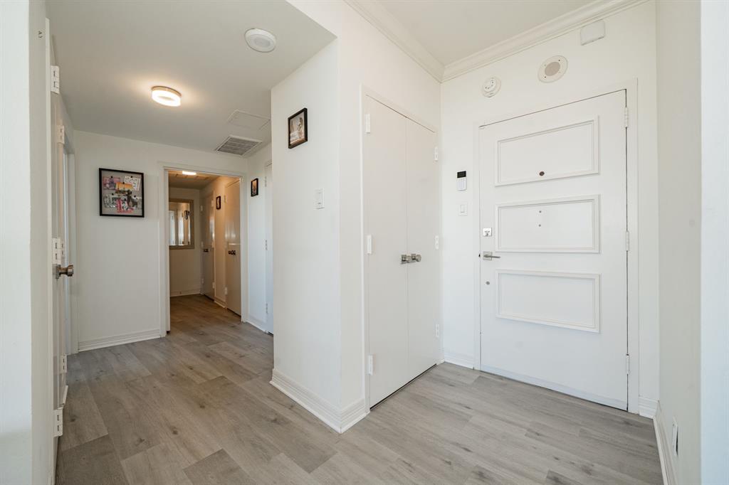 PRESTON TOWER CONDO - Residential