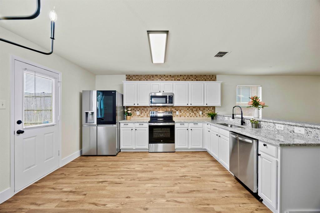 Village Of Runyon Spgs - Residential