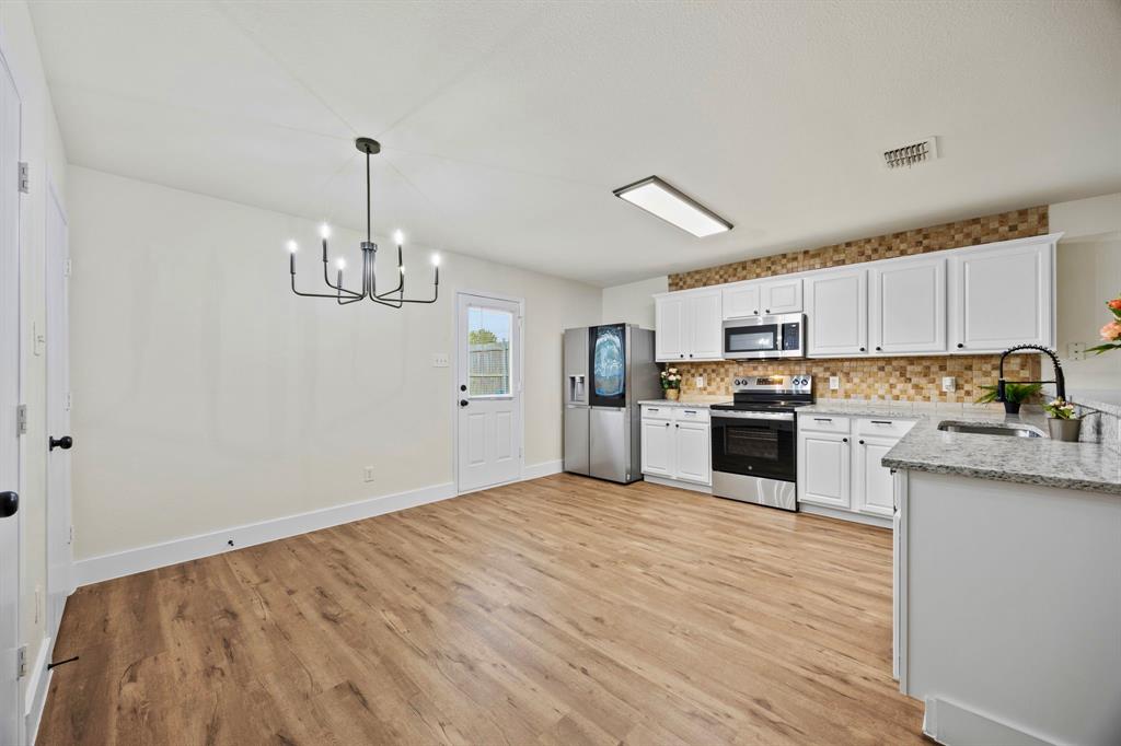 Village Of Runyon Spgs - Residential