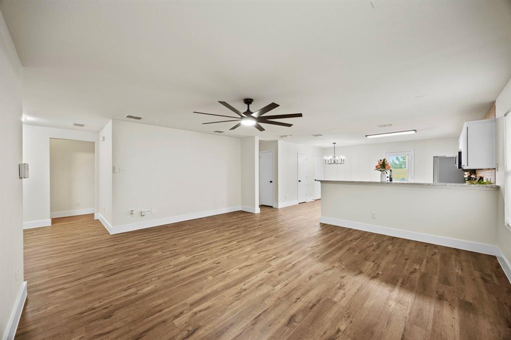 Village Of Runyon Spgs - Residential