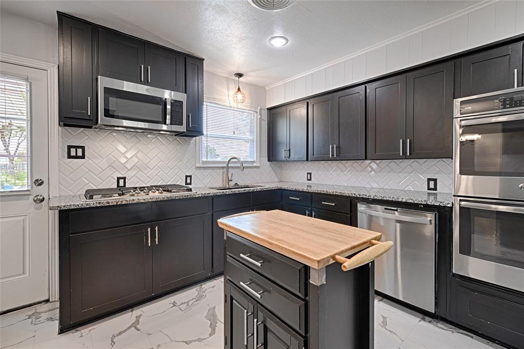 315 Westway Drive