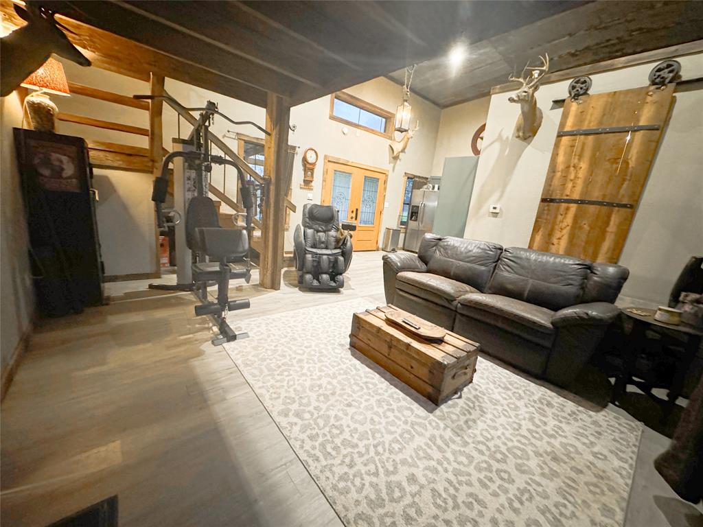 6187 Mockingbird Lane