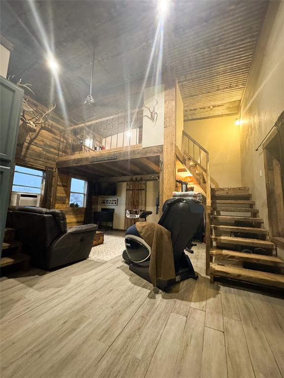 6187 Mockingbird Lane
