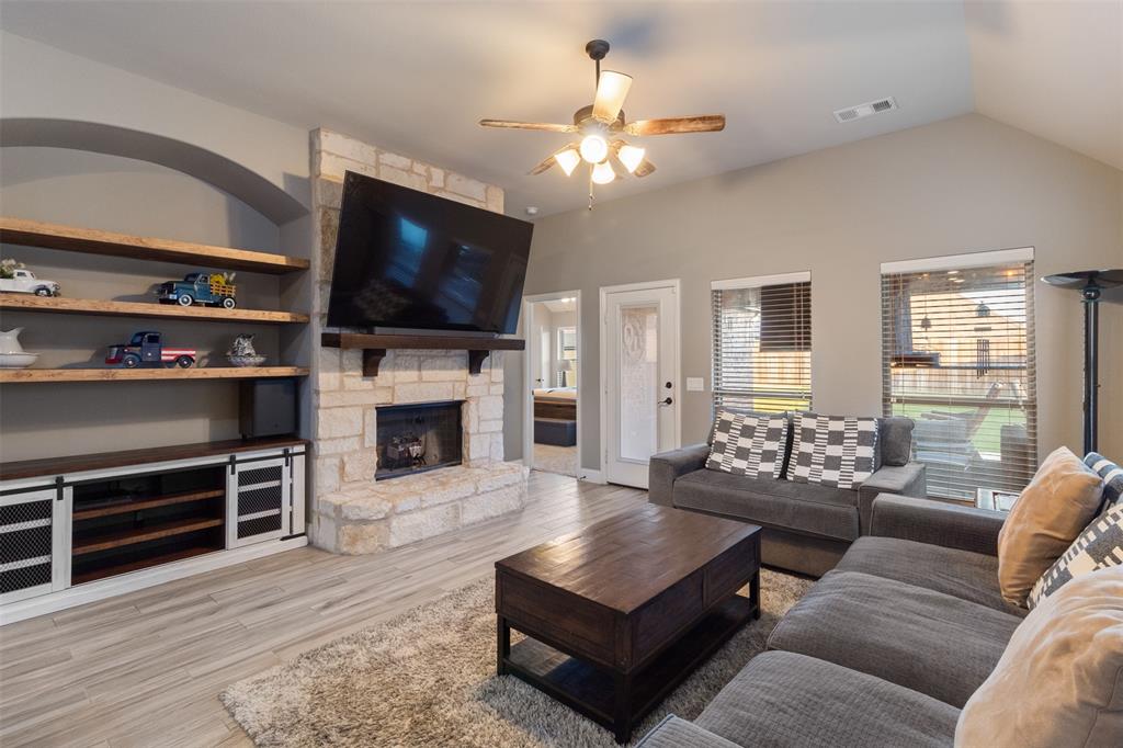 De Berry Estates Ph 2 - Residential