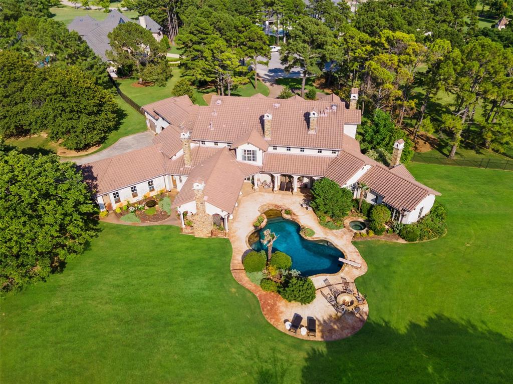 Chateau Du Lac Ph I - Residential