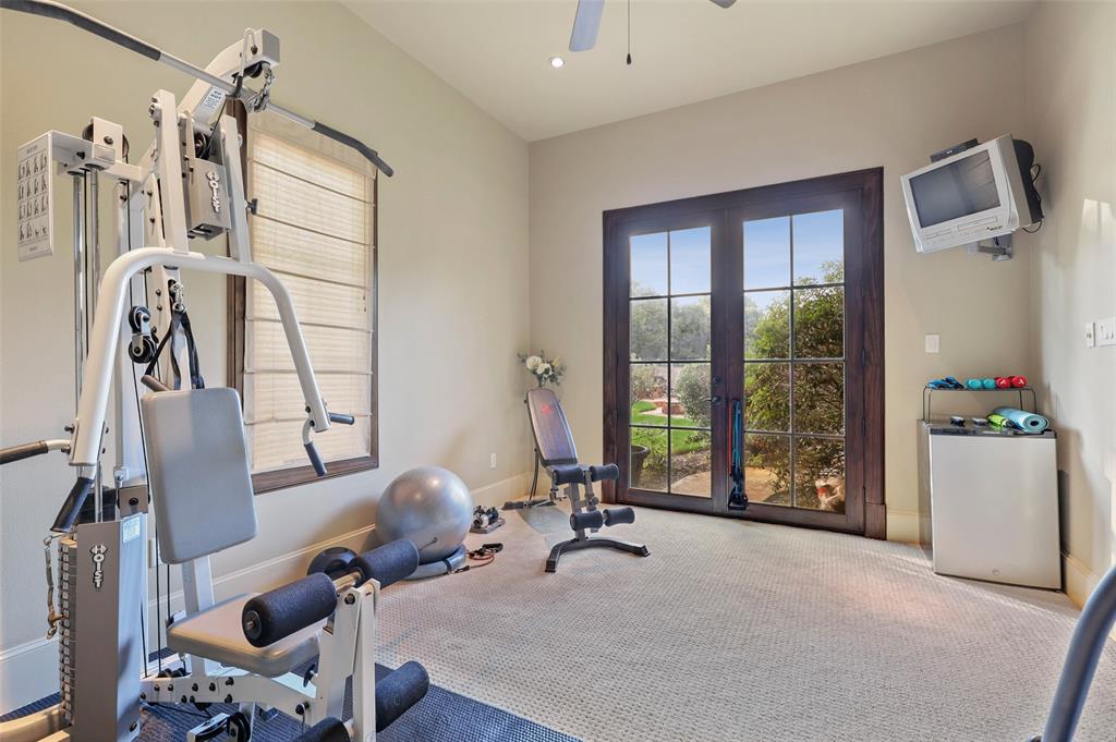 Chateau Du Lac Ph I - Residential