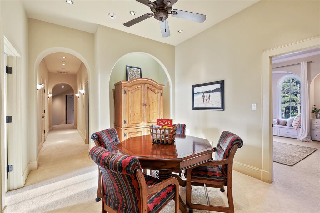 Chateau Du Lac Ph I - Residential