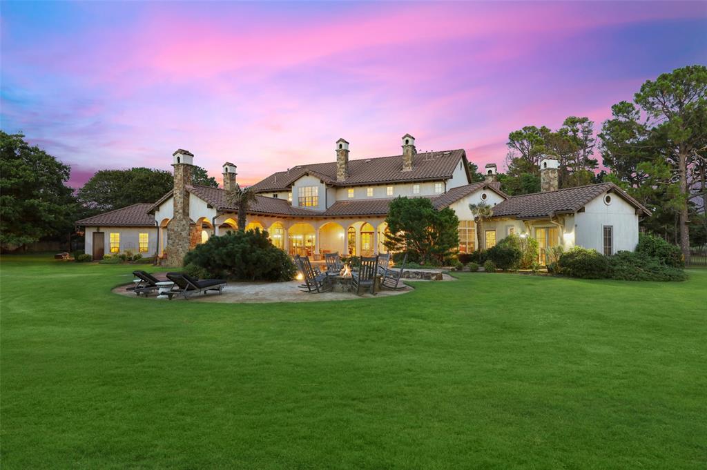 Chateau Du Lac Ph I - Residential