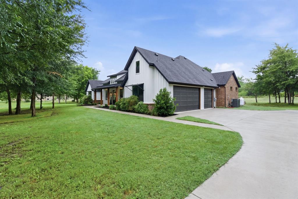 205 Deer Glade Court