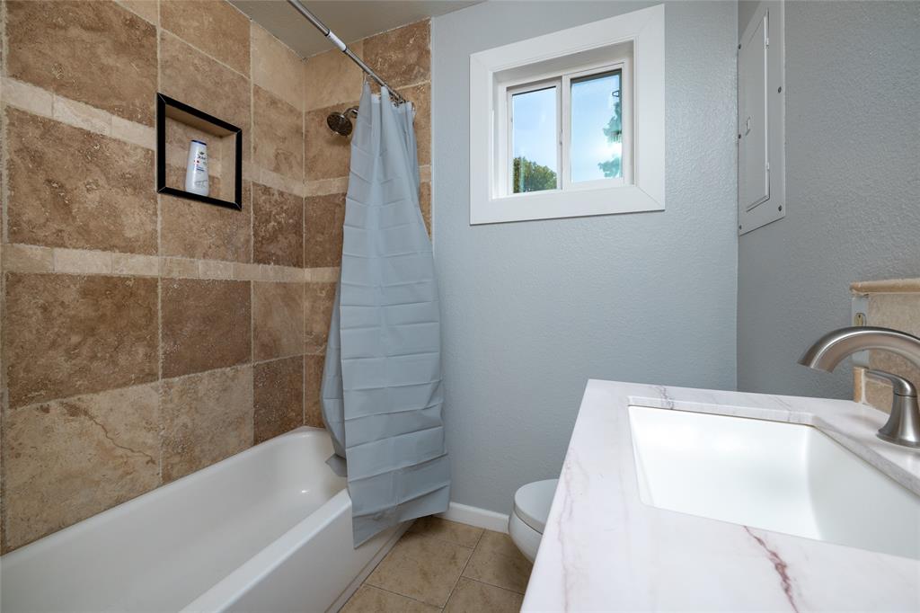 Robertson Add #1 - Residential