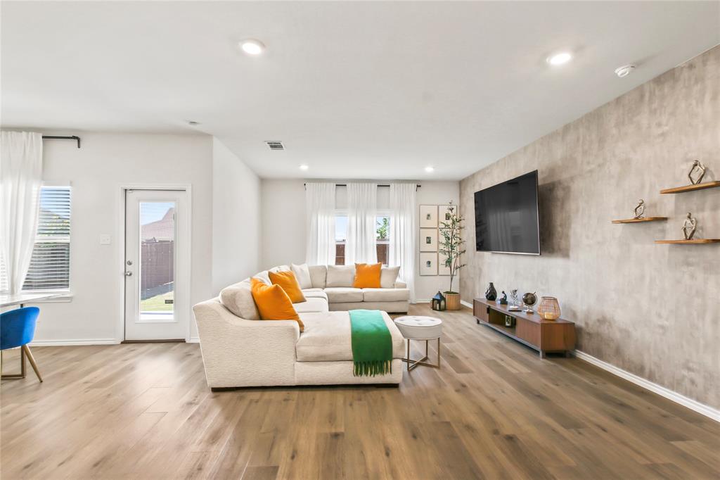 WINDROSE PH 1 - Residential Lease