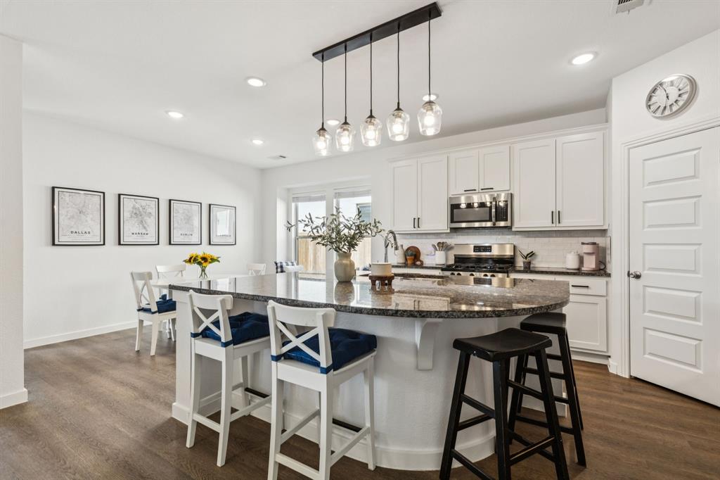 1124 Friesian Lane