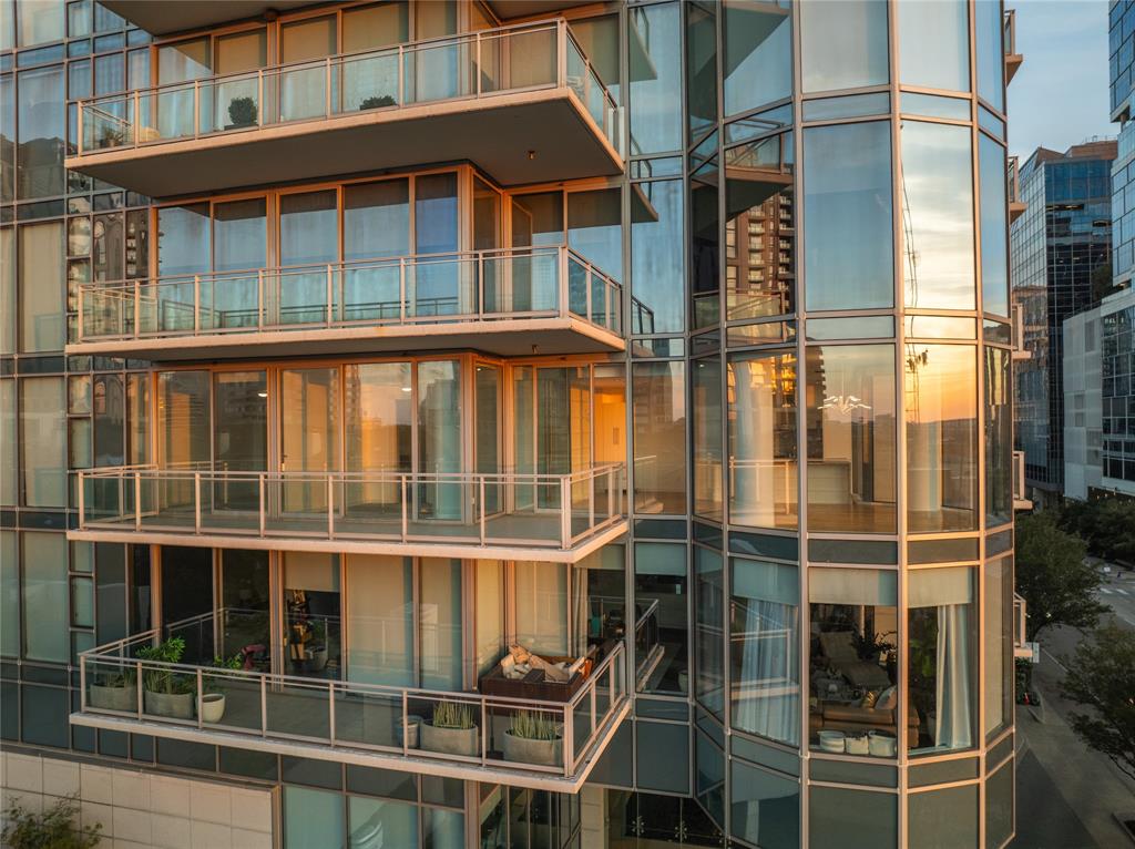 Azure Condo - Residential