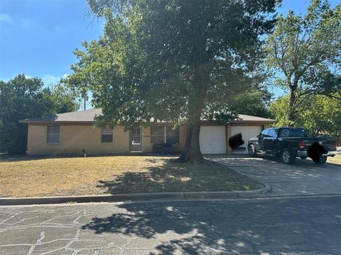 736 N 59th Street Waco TX 76710