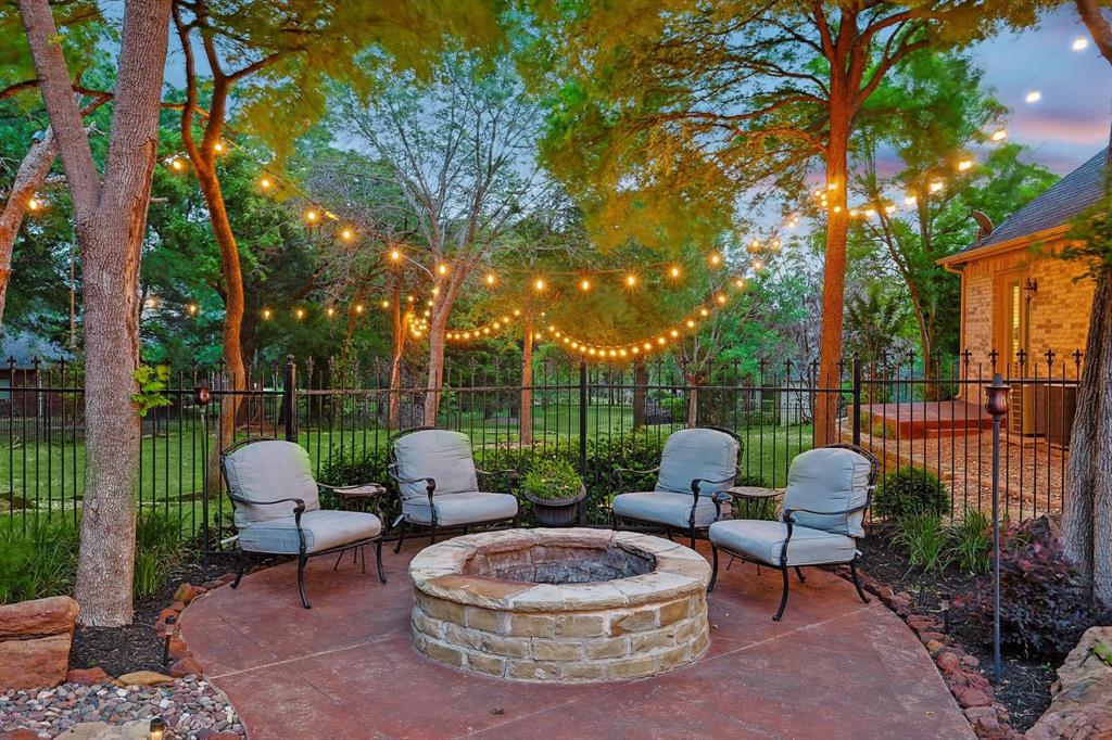 River Oaks Estates - Residential