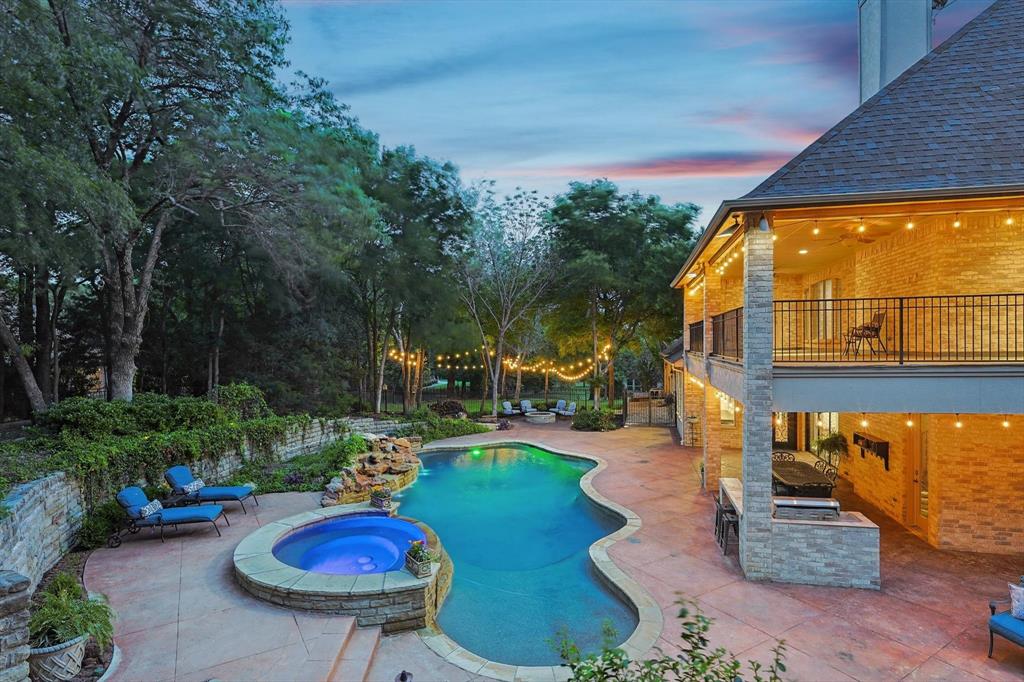 River Oaks Estates - Residential