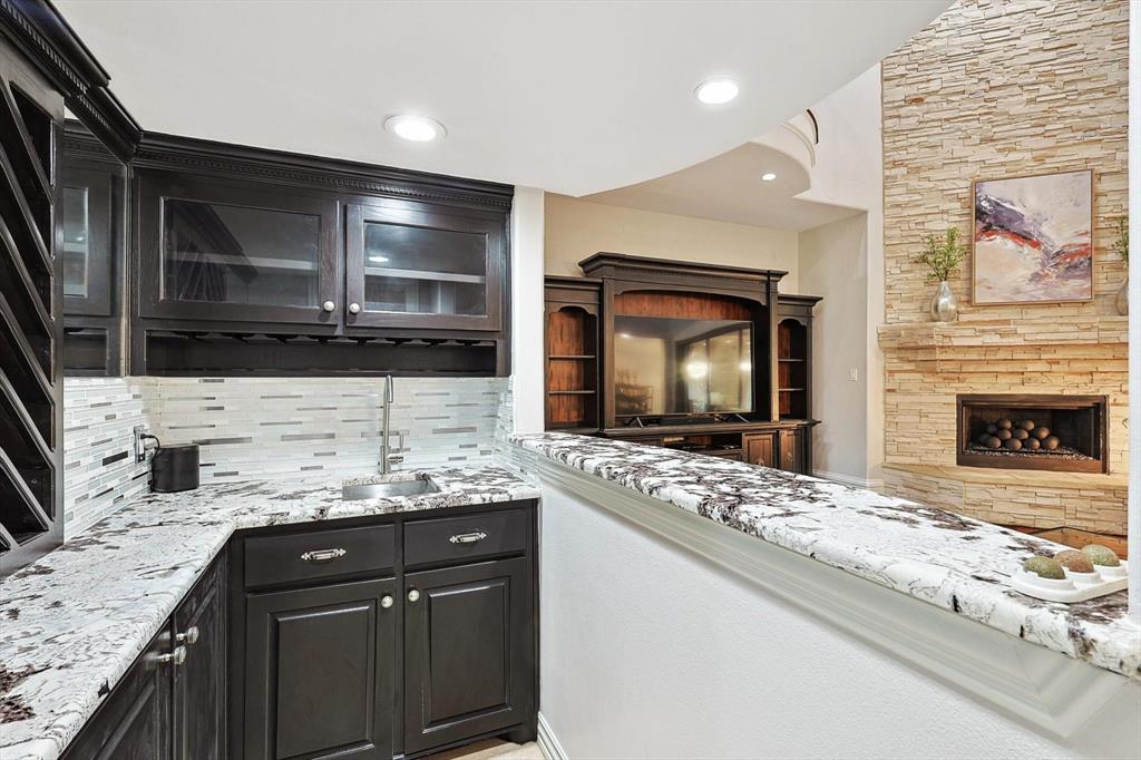 River Oaks Estates - Residential