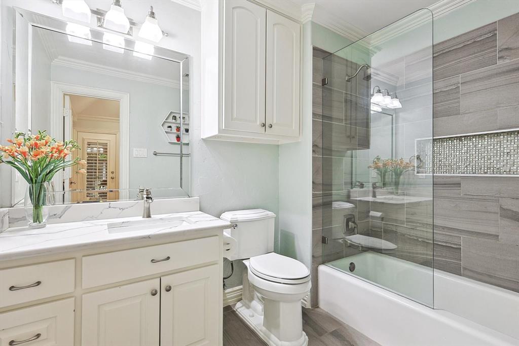 River Oaks Estates - Residential