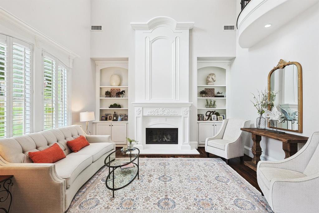 River Oaks Estates - Residential