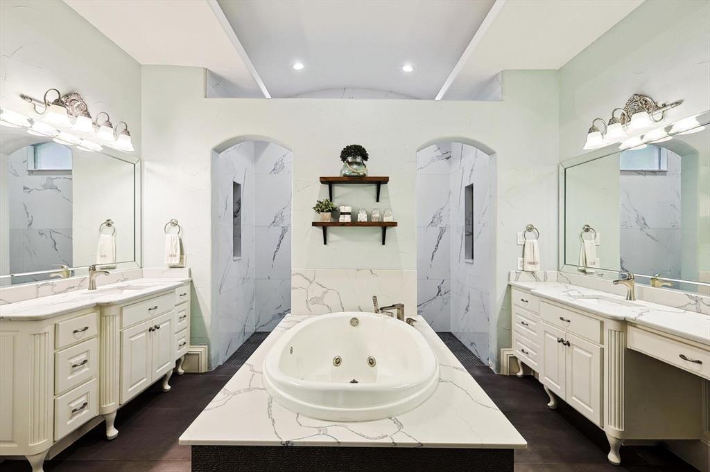 River Oaks Estates - Residential