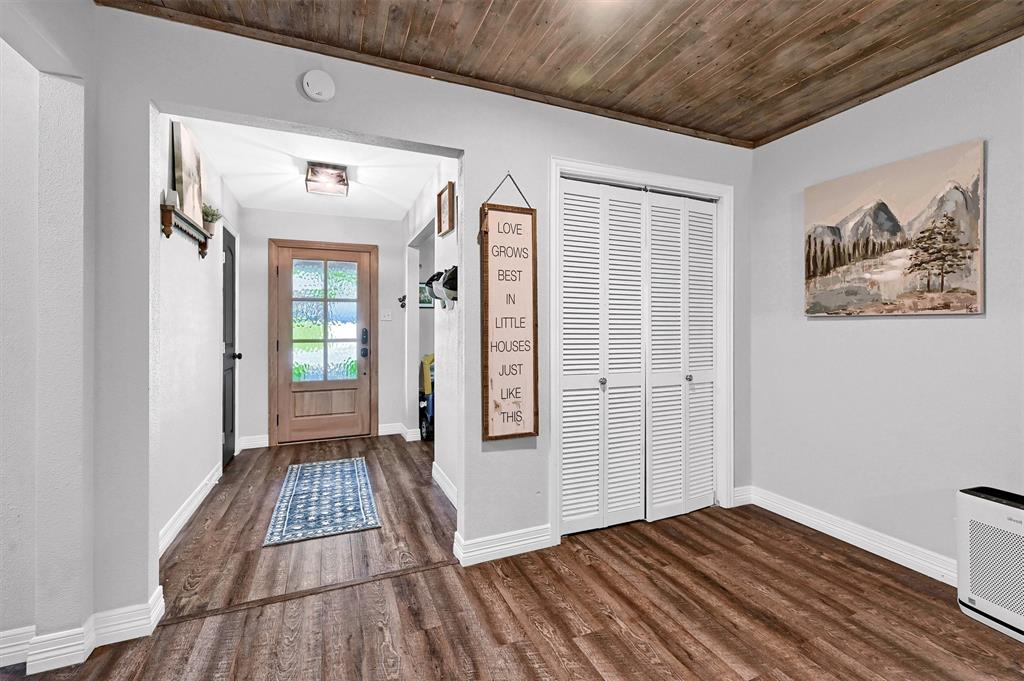 1705 W Belden Street