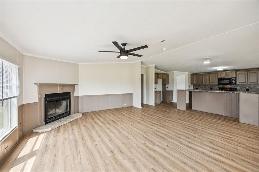 8868 County Road 2472