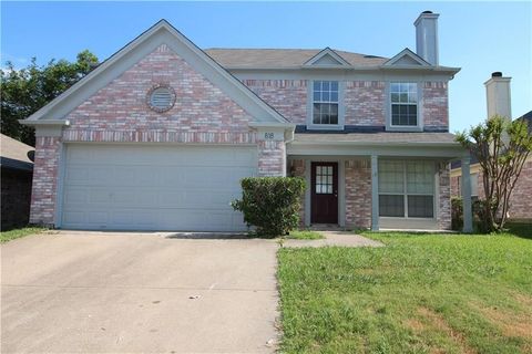 818 Wyndham Place Arlington TX 76017