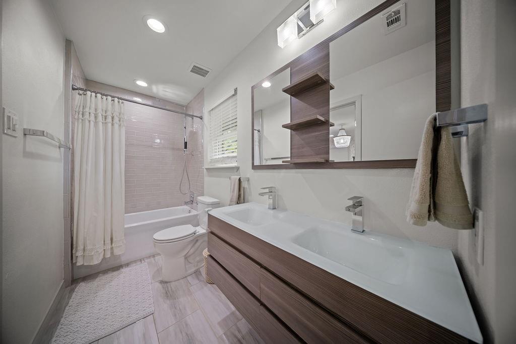 Lochwood Meadows - Residential