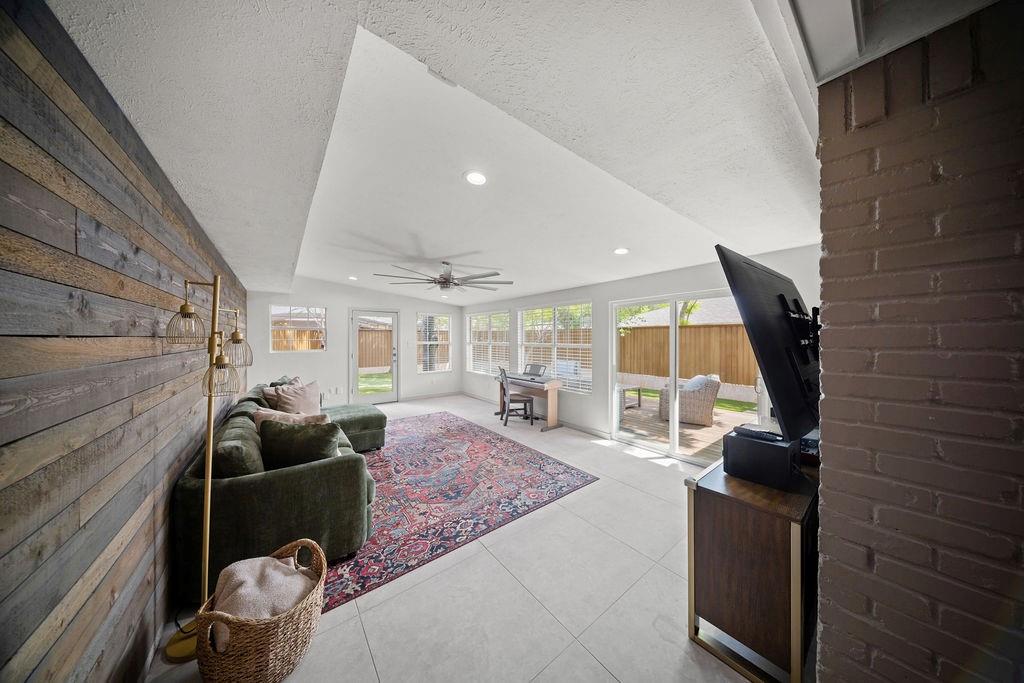 Lochwood Meadows - Residential