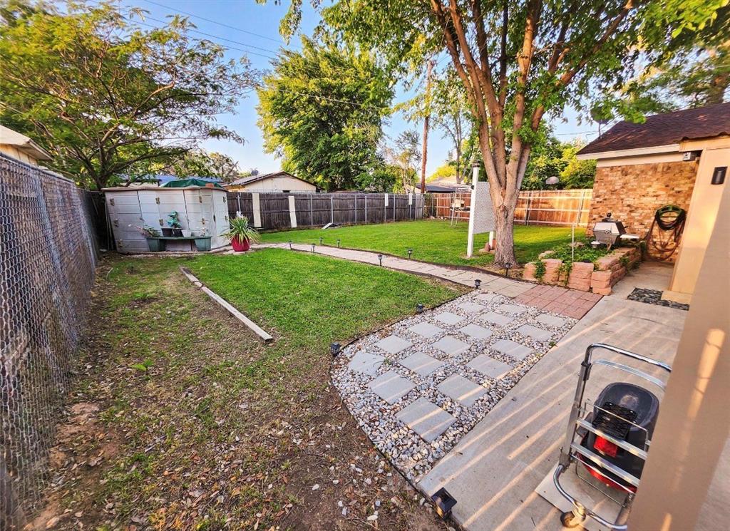 Meadows - Residential