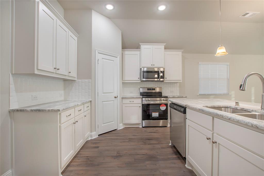 Summerwood Estates Ph 1 - Residential Lease