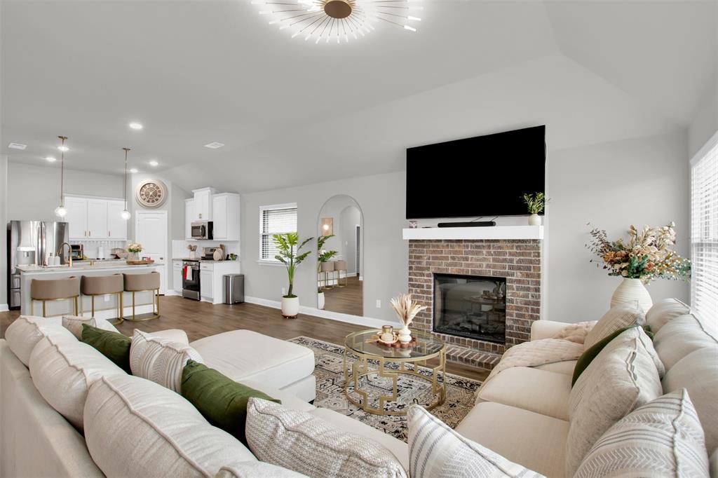 Summerwood Estates Ph 1 - Residential Lease