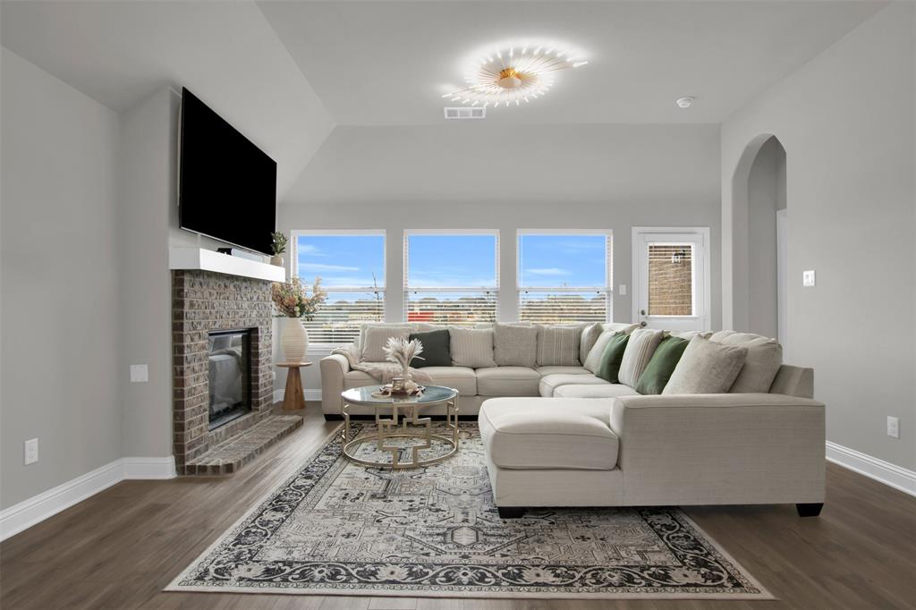 Summerwood Estates Ph 1 - Residential Lease