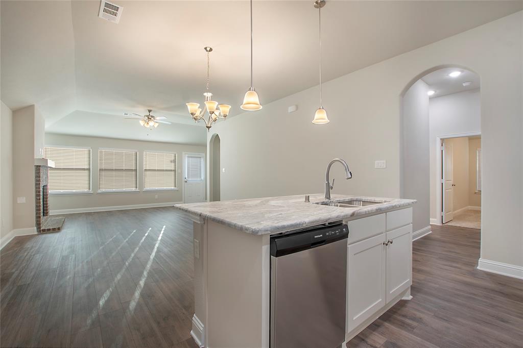 Summerwood Estates Ph 1 - Residential Lease