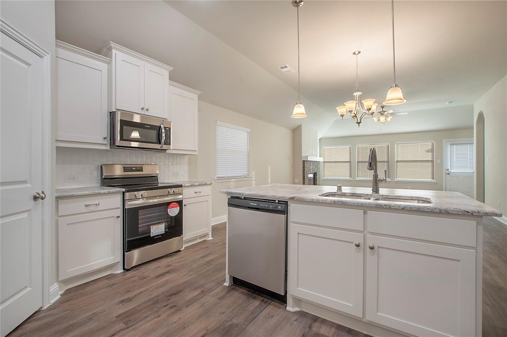 Summerwood Estates Ph 1 - Residential Lease