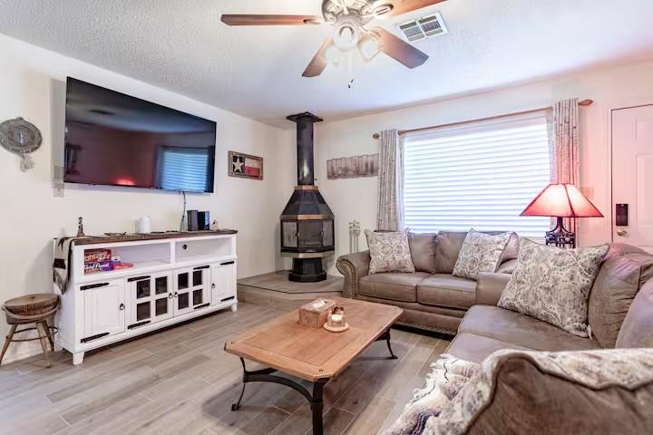Austin & Williams A-50 - Residential