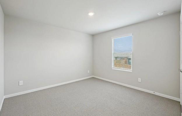 Simpsons Crossing - Residential Lease