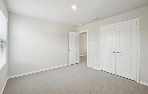 Simpsons Crossing - Residential Lease