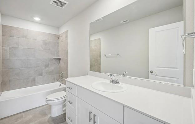 Simpsons Crossing - Residential Lease