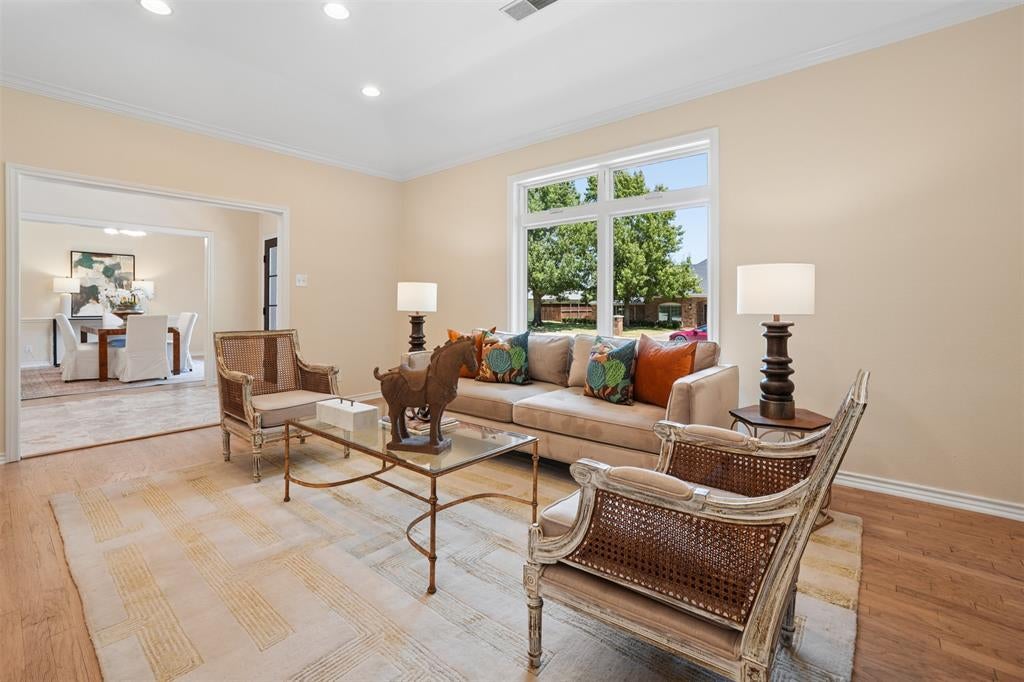 7050 Orchid Lane