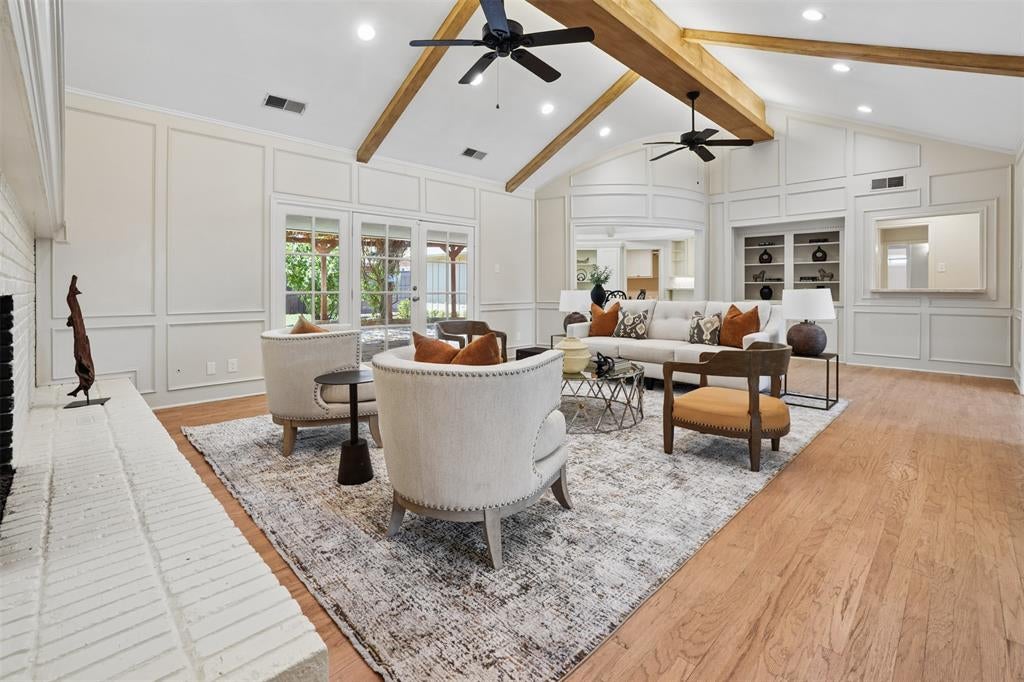 7050 Orchid Lane