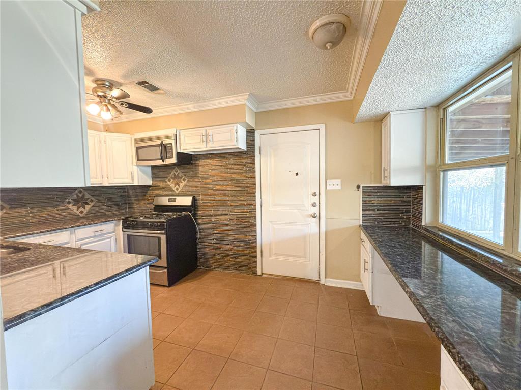 Woodland West Add - Residential Lease