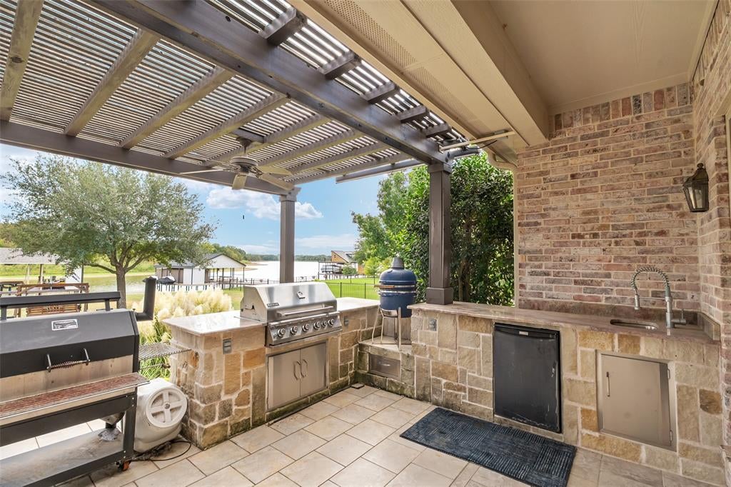 229 Lakeside Drive