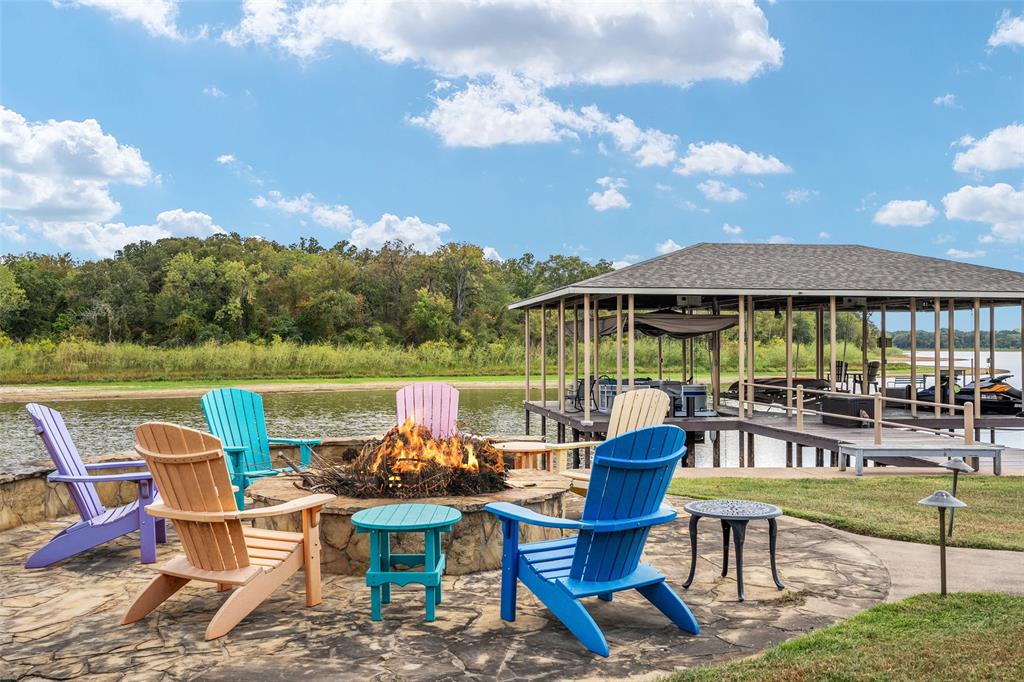 229 Lakeside Drive