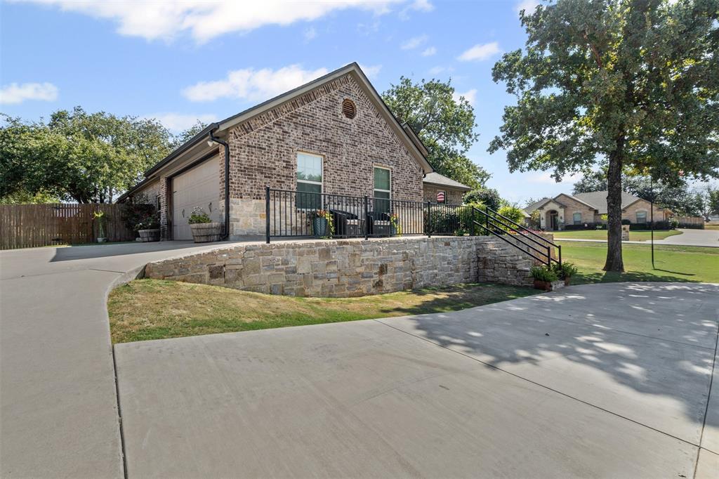 8501 Linden Court