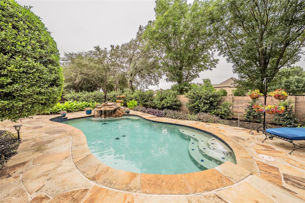 Wellington Of Flower Mound Ph - Residential