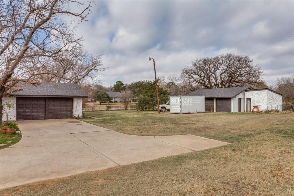 2608 W Southlake Boulevard