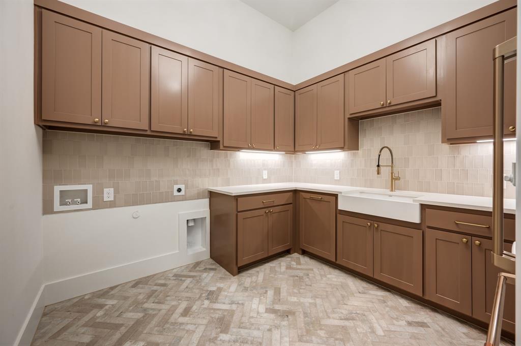 Fleming Pointe - Residential